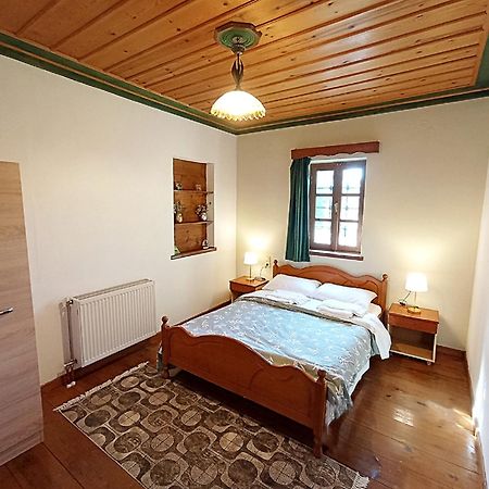 Aloni Guesthouse Ано Педіна Екстер'єр фото