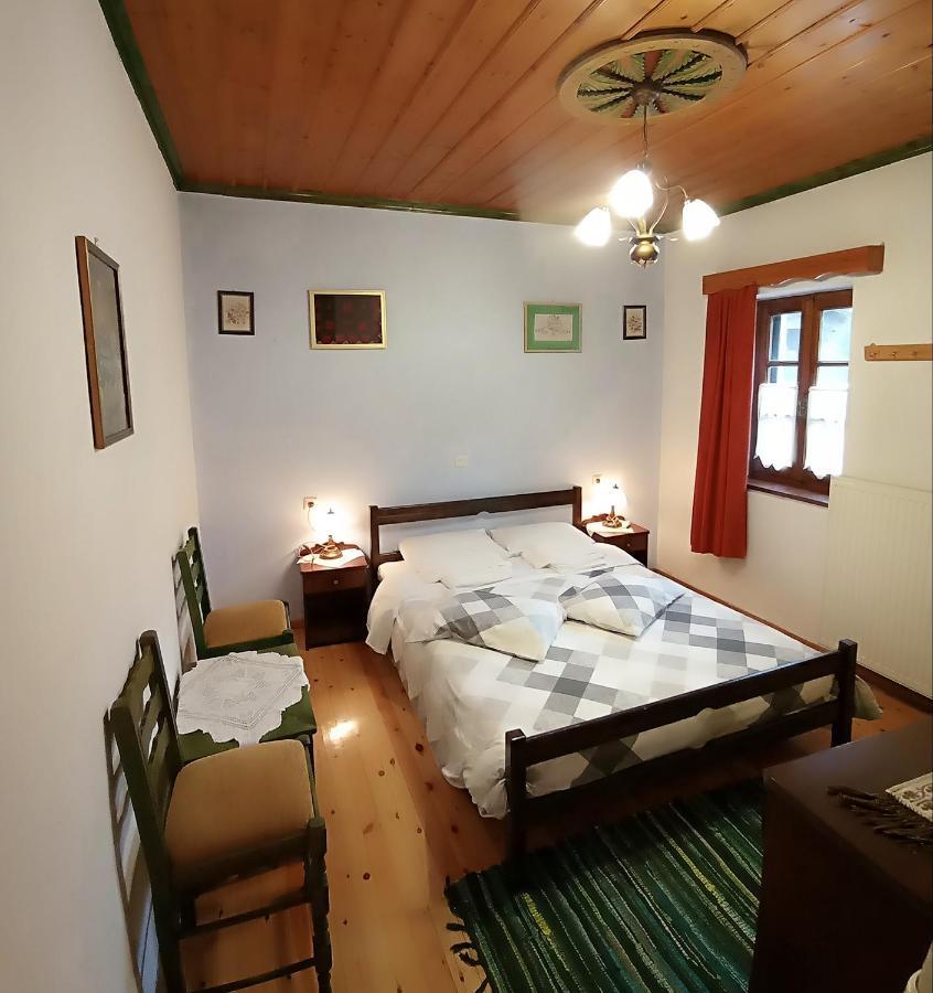 Aloni Guesthouse Ано Педіна Екстер'єр фото